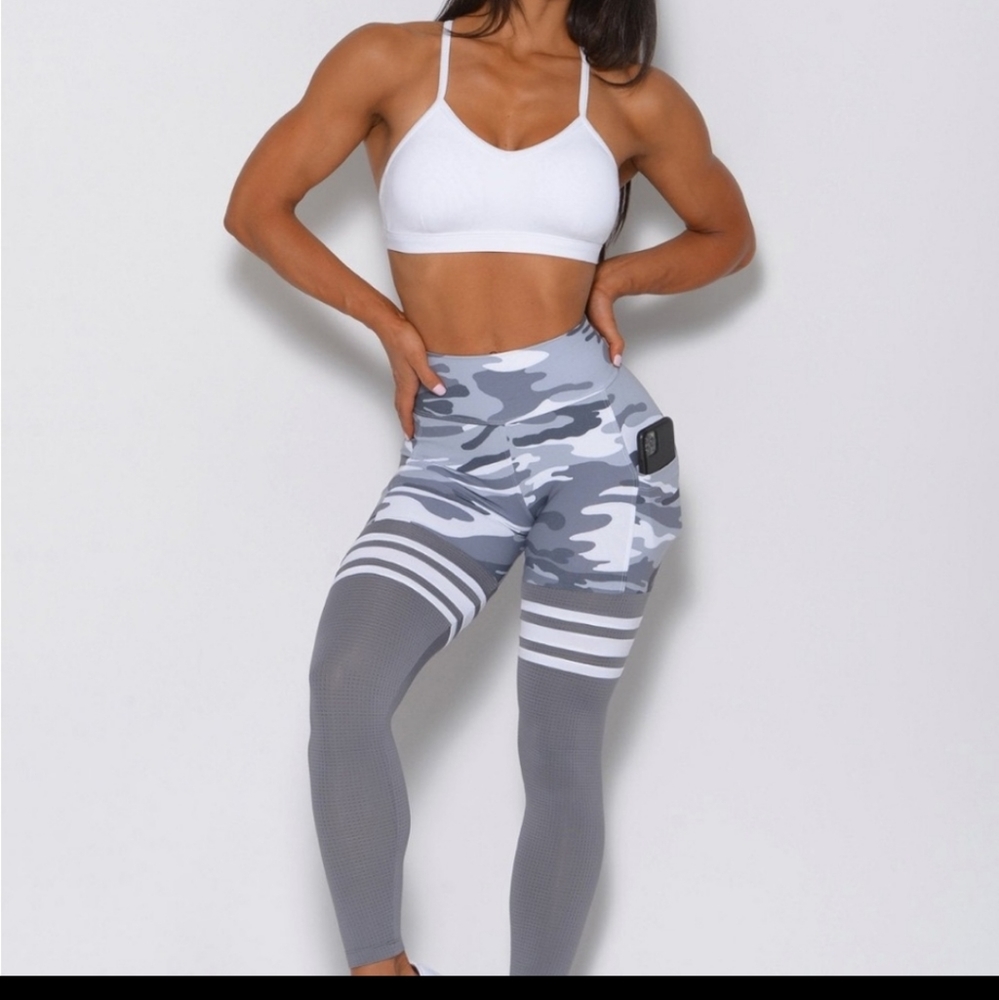 Bombshells Leggings